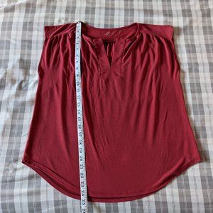 LOFT Red Sleeveless Modal Top (Size Medium)
